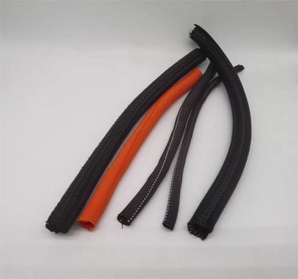 Goede schaalbaarheid PET-wrap rond gebreide kabel Sleeve zelf blusbaar